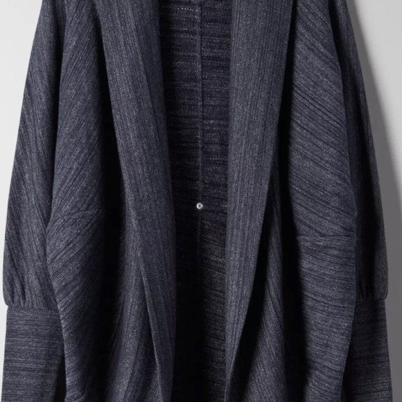 ARITZIA Wilfred Diderot Purple Cocoon  Cardigan Size Small - Picture 1 of 13